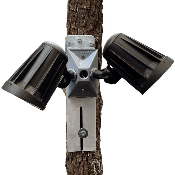 Tree Hugger Tree Mounted Light/Bracket RackATiers Since 1995