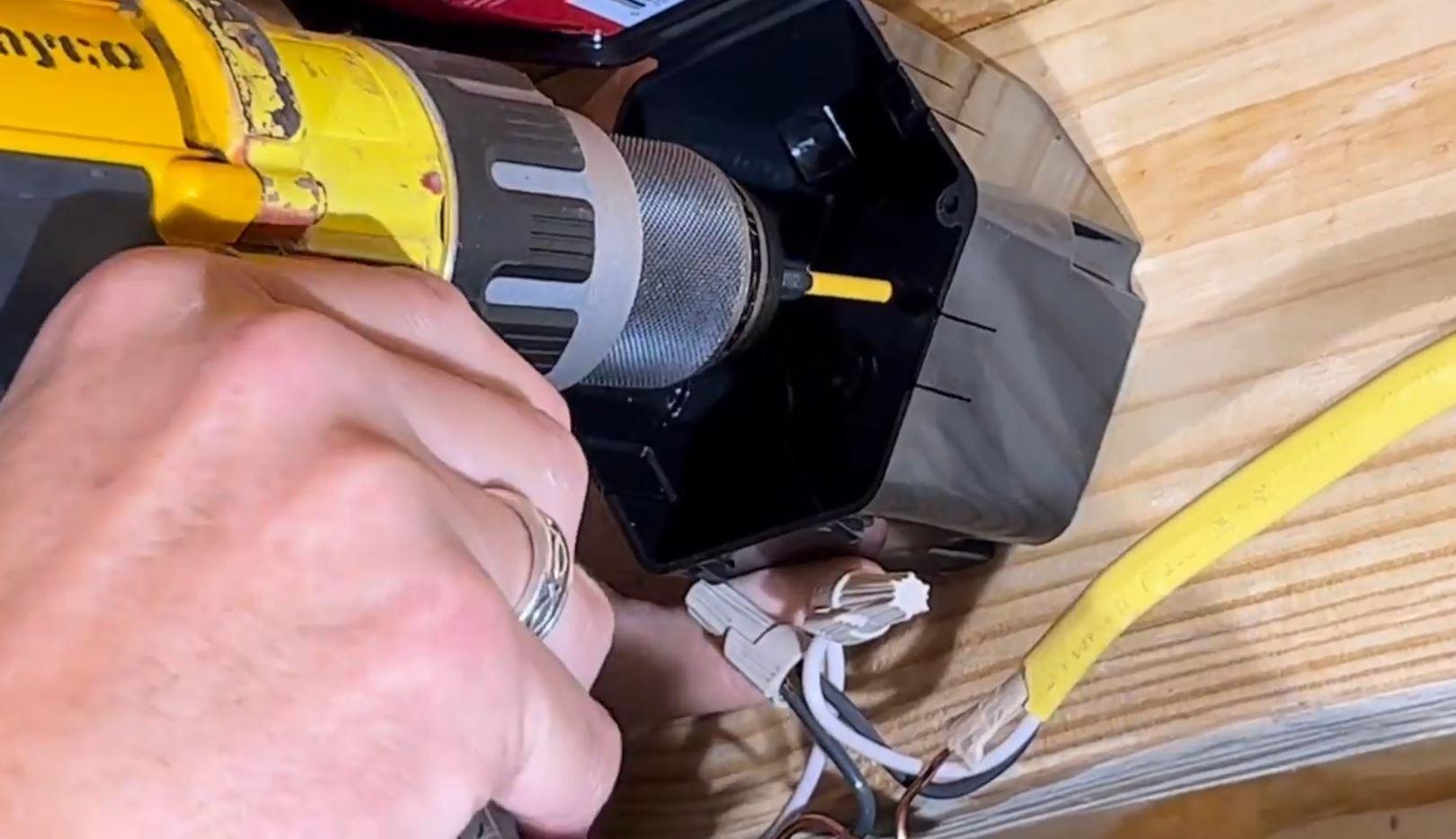 Open Splice Junction Box RackATiers Since 1995