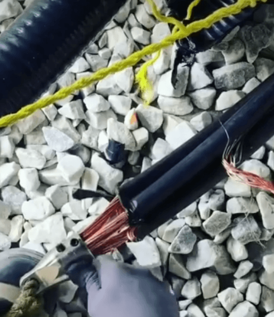 Penguin Puller - Wire Pulling attachment - Rack-A-Tiers Since 1995